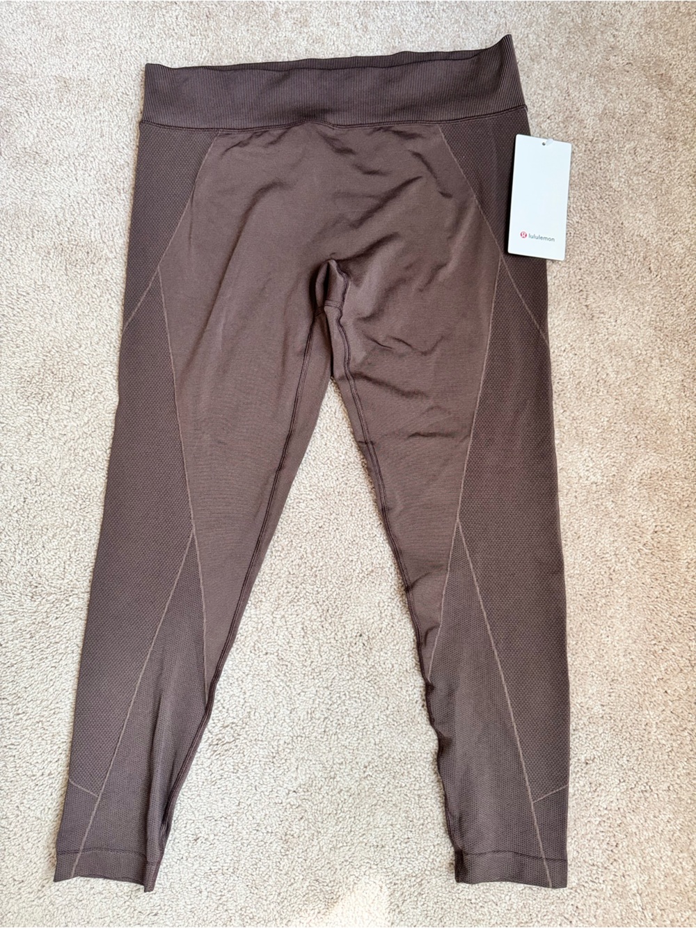 🤎 Lululemon Get Low HR Training Tight 25” – Sequoia | Size 6